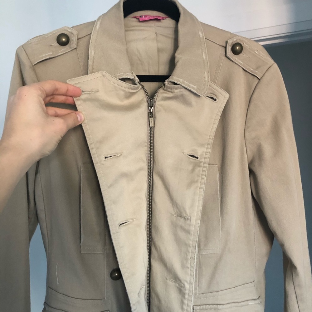 🤩BCBGirls Military Style Jacket - Picture 4 of 15